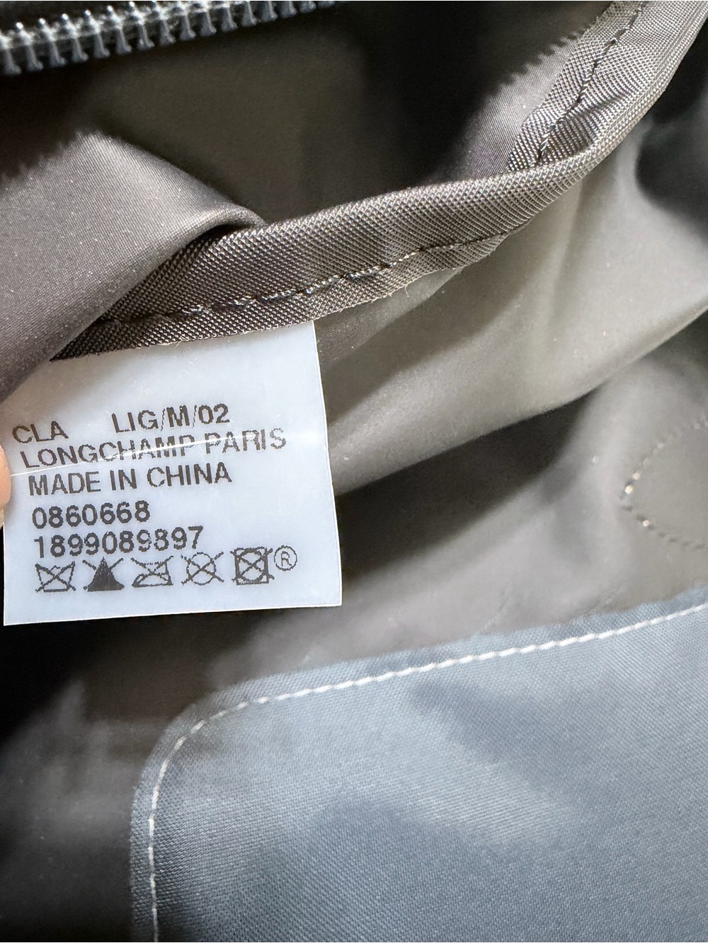 Authentic Longchamp Le Pliage Bag - Discontinued Color - Picture 8 of 8